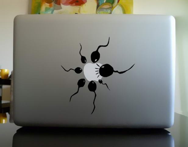 10 Stiker MacBook ini kreatif banget, logo apelnya jadi terlihat unik