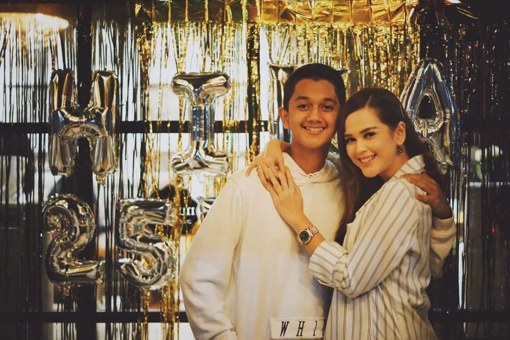 10 Potret Teuku Baihaqi, adik ganteng Cut Meyriska yang baru lulus