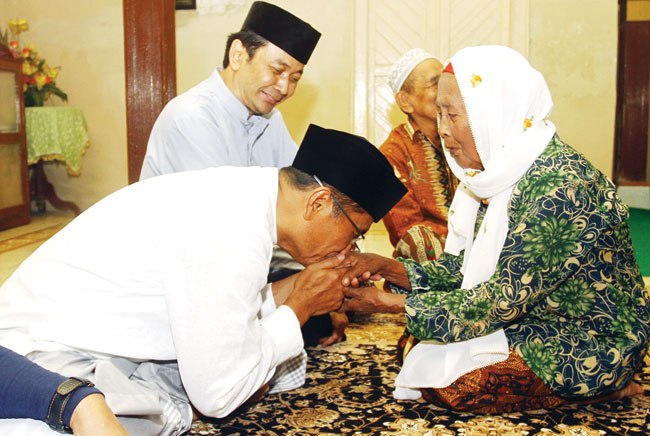 Kerennya Indonesia, ini 7 ucapan selamat Idul Fitri di berbagai daerah