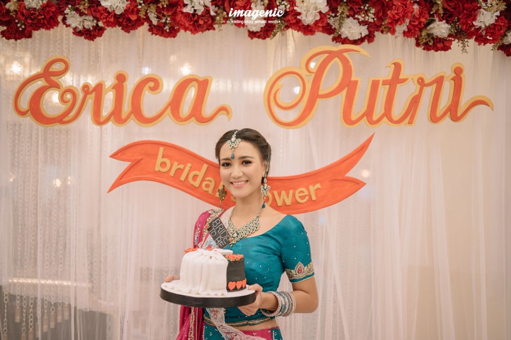 8 Potret bridal shower Erica kakak Citra Kirana, konsepnya Bollywood