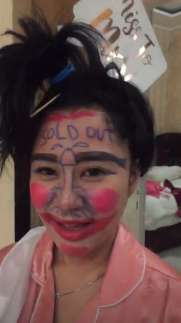 10 Potret kejutan bridal shower Chikita Meidy, wajahnya jadi perhatian