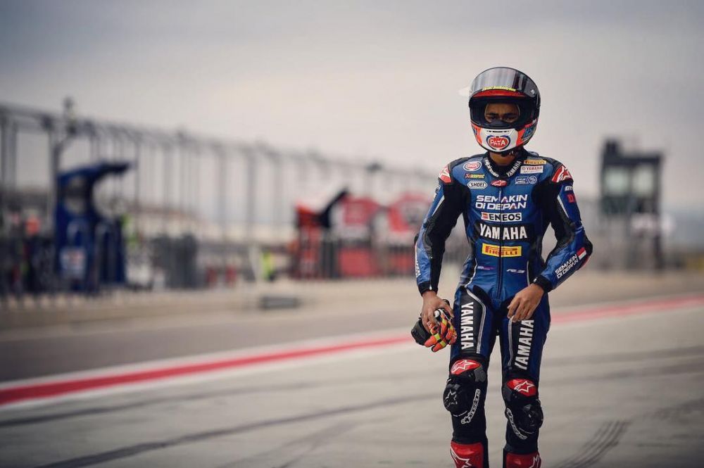 12 Gaya kece Galang Hendra Pratama, si pembalap muda berprestasi dunia
