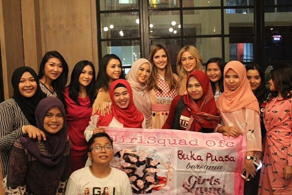 Momen seru 7 seleb buka puasa bareng fansnya di Ramadan 2018