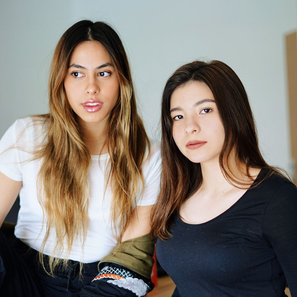 10 Potret kompak Valerie Thomas dan Shaloom, gayanya bikin susah kedip