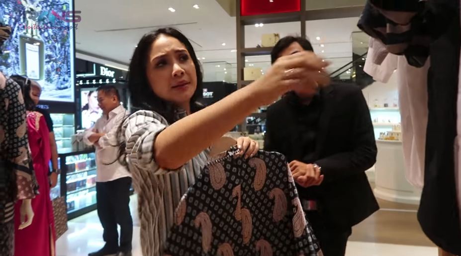 Mulai libur Lebaran, 5 seleb ini posting kegiatan jelang Idul Fitri