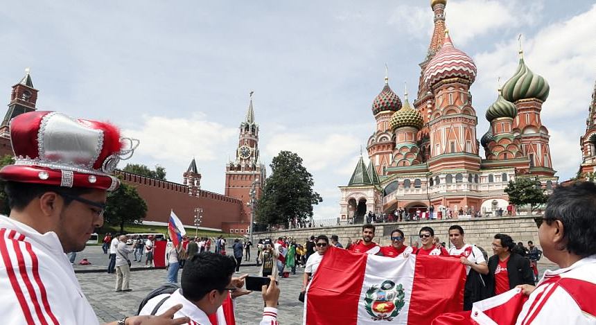 6 Potret keseruan suporter Piala Dunia di Rusia