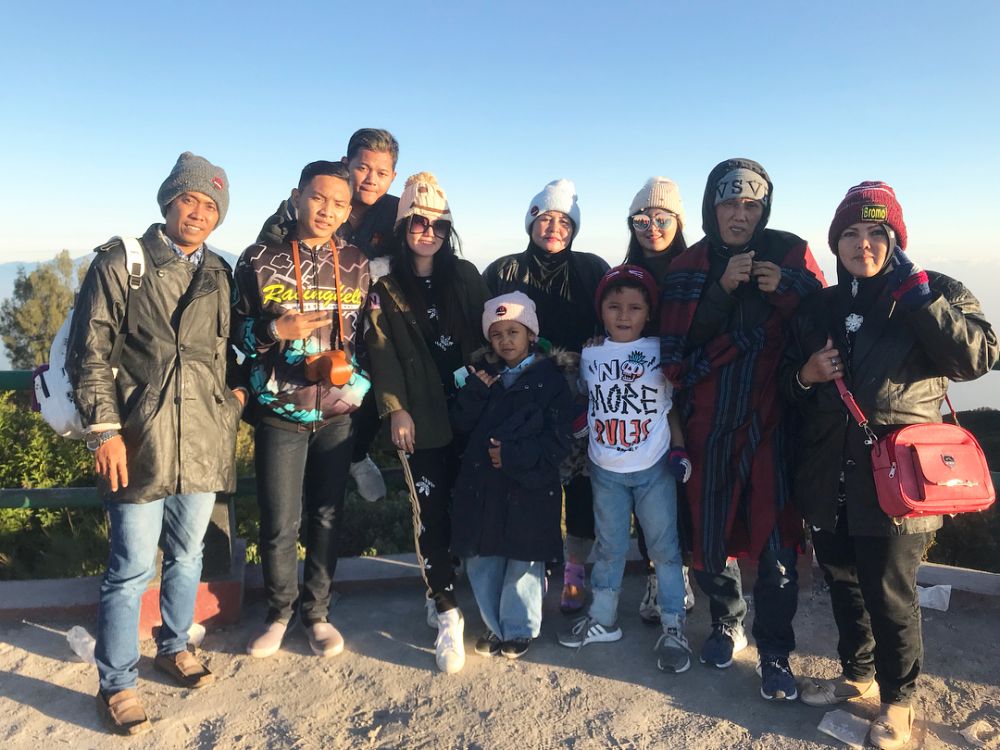 Momen 6 seleb habiskan libur Lebaran bersama keluarga, seru dan hangat