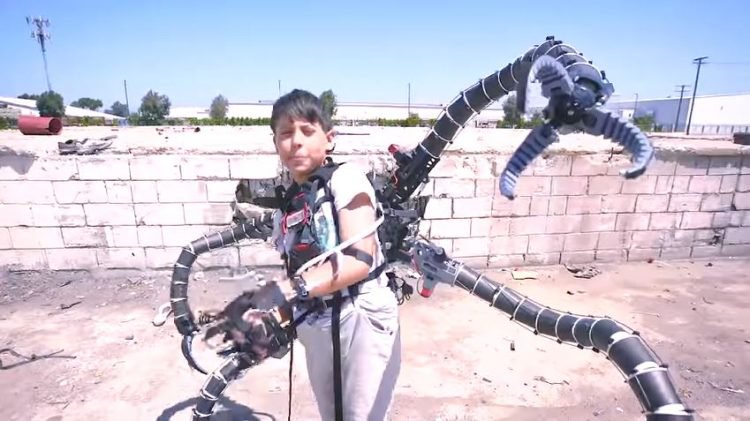 Remaja ini ciptakan lengan robot mirip musuh Spider-Man, keren abis!