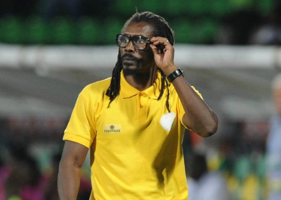 10 Gaya rasta pelatih Senegal Aliou Cisse, mirip musisi reggae