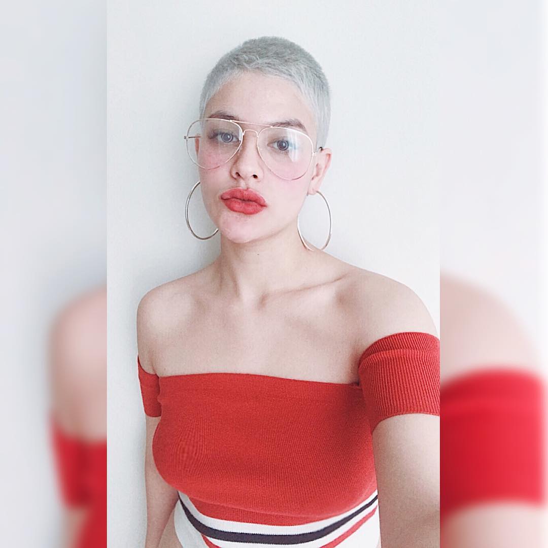 10 Pesona Brina Shabyna, istri Ricky Komo yang bule & flawless abis