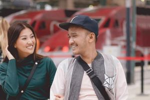 Unggah foto romantis bareng istri, penampilan Ruben Onsu tuai pujian