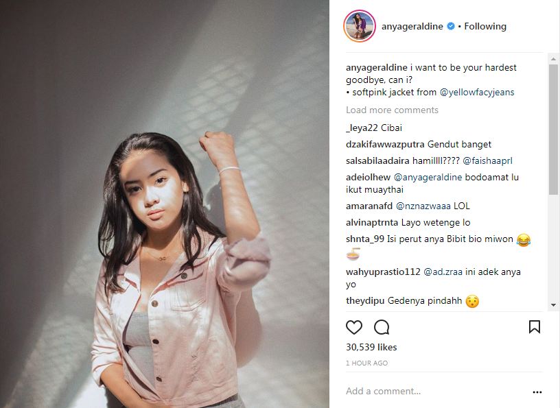 Biasa langsing, penampilan Anya Geraldine ini disorot & dikira hamil