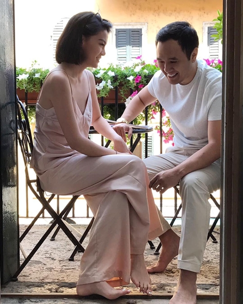 10 Gaya pacaran Adri Martowardojo & kekasih, putra mantan gubernur BI