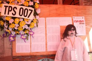 Nyoblos di TPS ini merinding, begini 7 penampakan seramnya