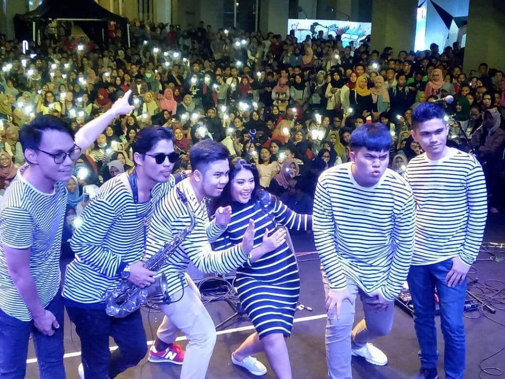 Kompaknya member MLDJAZZPROJECT Season 3 jebolan ajang pencarian bakat