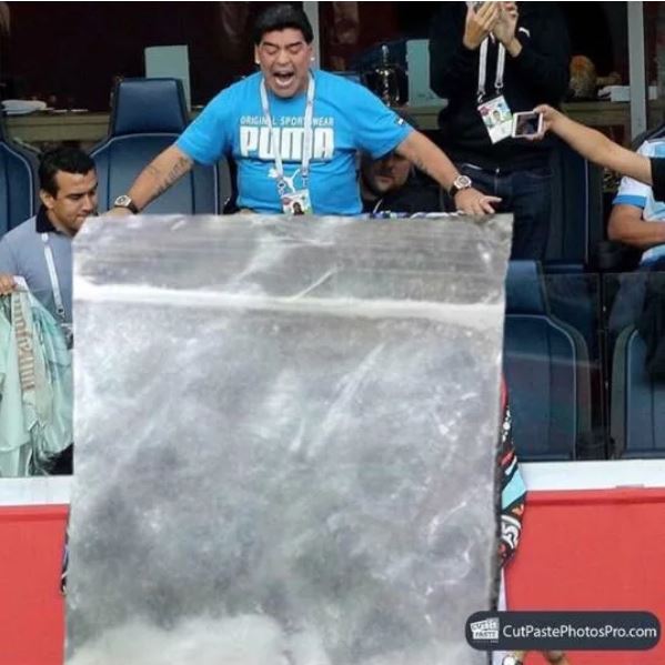 6 Reaksi Maradona saat nonton laga Argentina, heboh dan ekspresif
