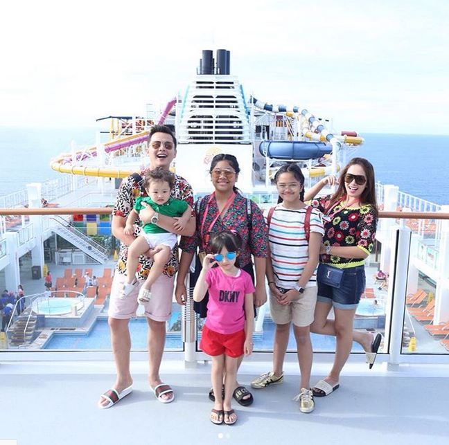 10 Potret liburan Andhika Pratama & Ussy di kapal pesiar, seru banget