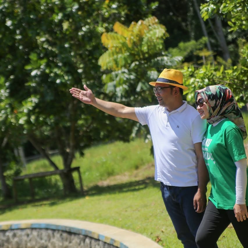 8 Momen Atalia setia dampingi Kang Emil hingga menang quick count