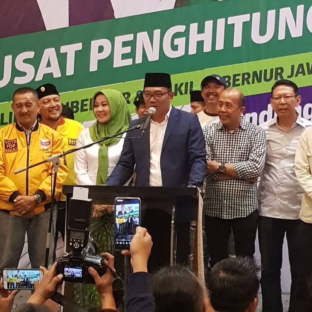 8 Momen Atalia setia dampingi Kang Emil hingga menang quick count