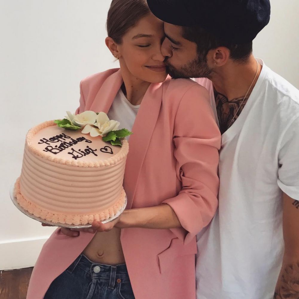 Dikabarkan balikan, ini 7 momen romantis Gigi Hadid dan Zayn Malik