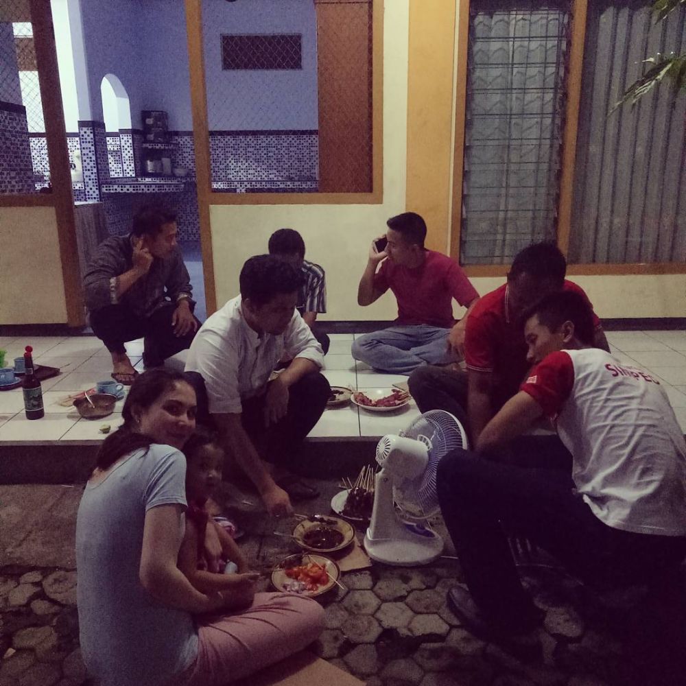 Jarang terekspos, ini 10 momen keluarga Arumi Bachsin yang harmonis