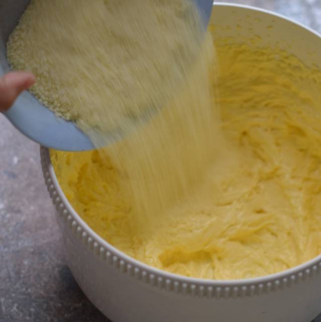 Renyah bertabur gula palem, ini resep bikin palm cheese ball cookies