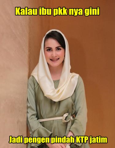 6 Meme 'ibu PKK cantik' ini bakal segarkan harimu