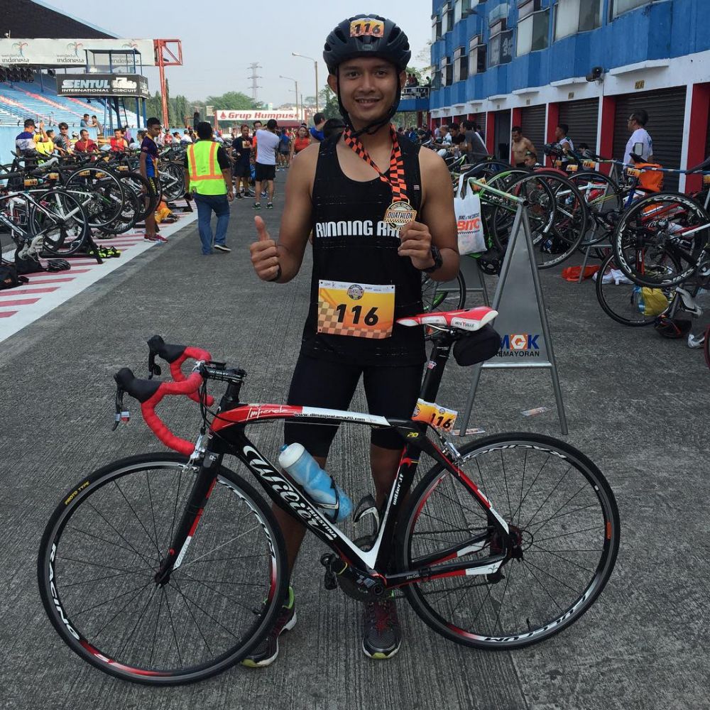 10 Gaya kece Dimas Ekky Pratama, pembalap Indonesia di Moto2 Barcelona