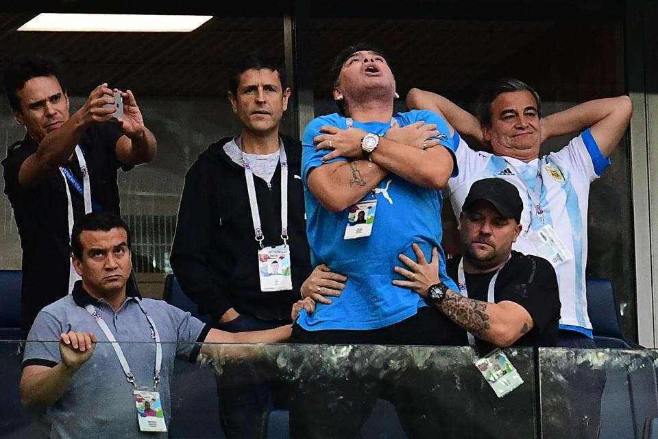 Jadi suporter Piala Dunia, Maradona digaji FIFA Rp 118 juta per laga