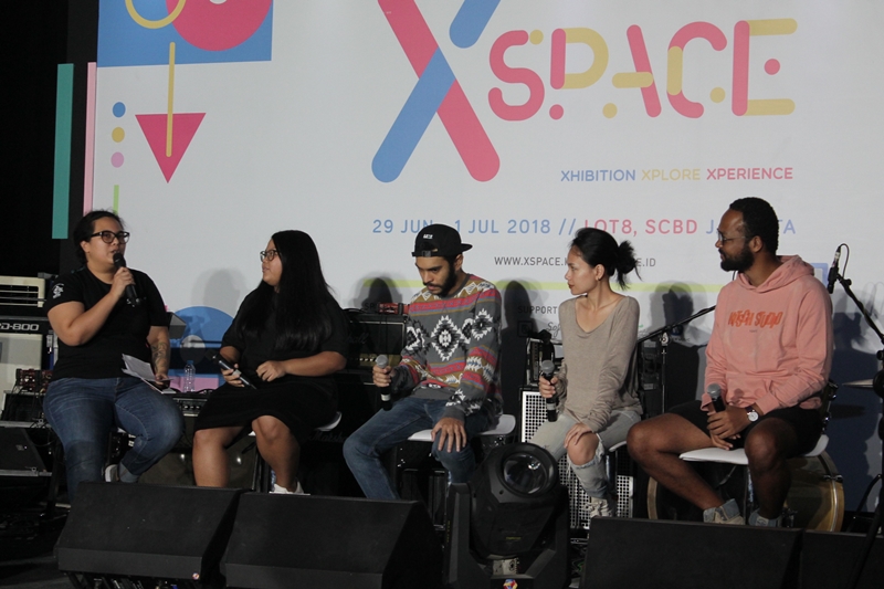 Begini cara asik nonton konser musik, nggak ada gangguan yang nyebelin