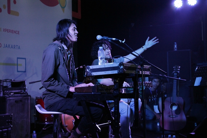 9 Fakta Sofar Sounds, konser unik yang bikin sensasi seru dan asik  