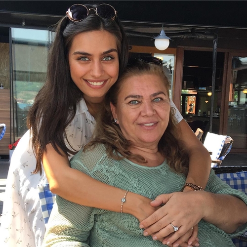 10 Pesona Amine Gulse, kekasih Mesut Ozil yang jadi Miss Turki 2014