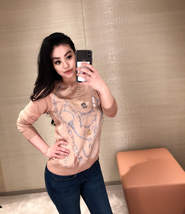 10 Pesona Nina Kaginda, sahabat Syahrini sekaligus pengusaha fashion