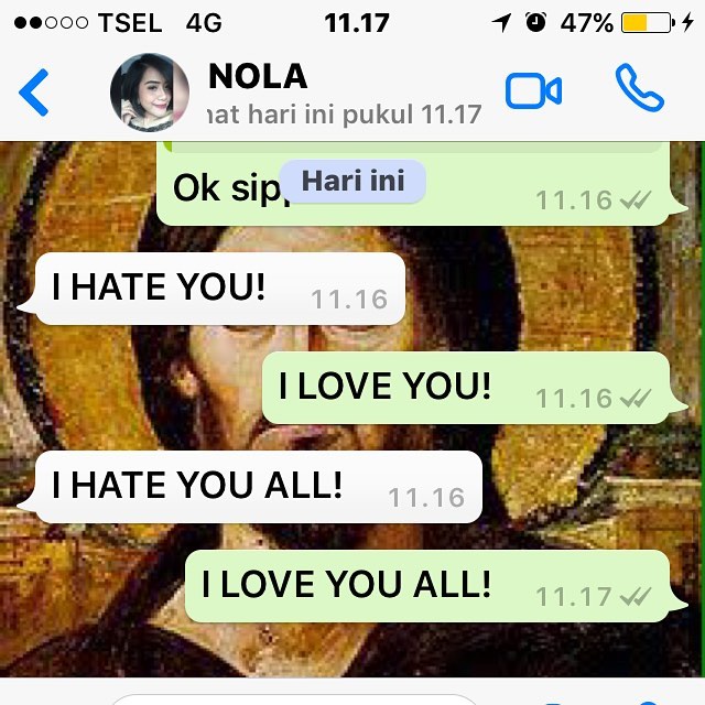3 Seleb ini tak sungkan pamer chat mesra di medsos, isinya bikin baper