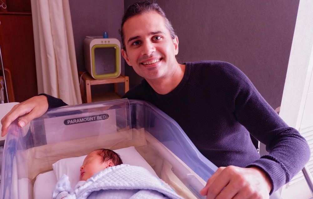 Rachel Goddard dikaruniai anak pertama, begini wajah imut sang bayi