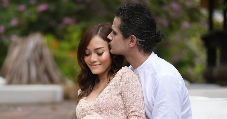 Rachel Goddard dikaruniai anak pertama, begini wajah imut sang bayi