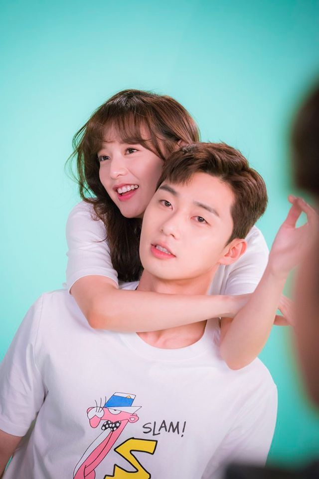 8 Seleb ini pernah jadi pasangan Park Seo-joon, mana paling serasi? 
