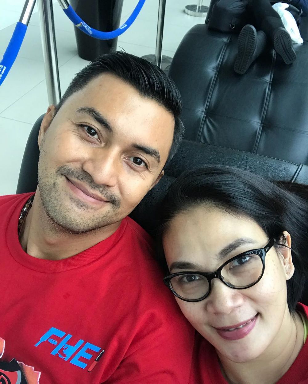 19 Tahun menikah, begini potret keharmonisan Anjasmara & Dian Nitami