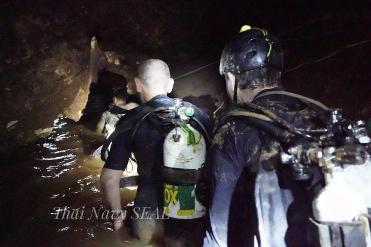 Satu penyelam tewas saat operasi penyelamatan remaja di gua