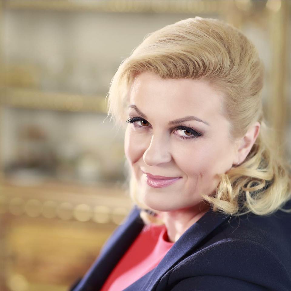 6 Pesona Kolinda Grabar, Presiden cantik yang juga super fans Kroasia