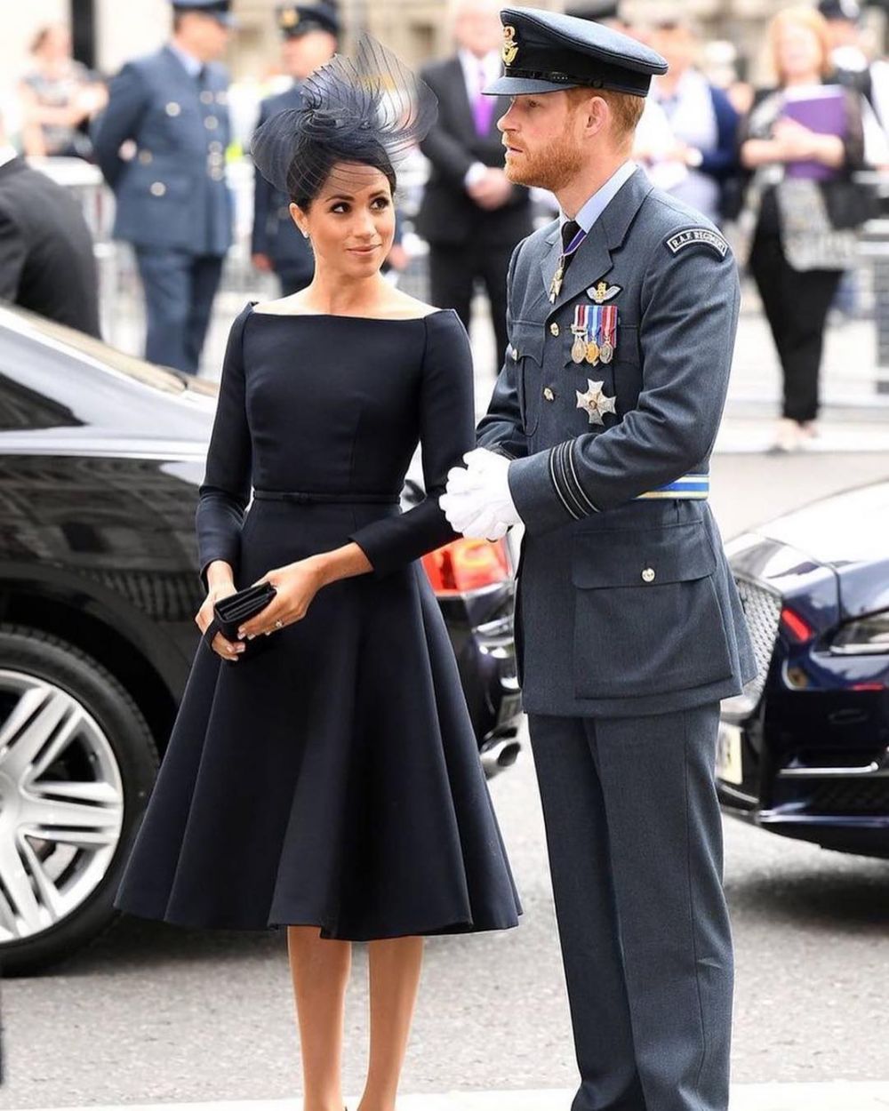 Tampak sepele, 5 sikap Meghan Markle langgar aturan Kerajaan Inggris