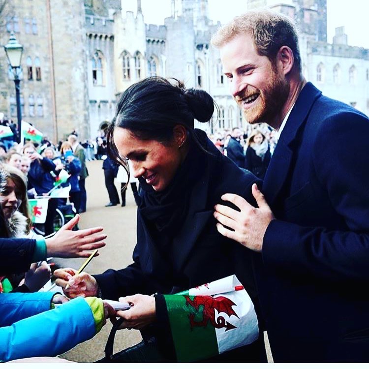 Tampak sepele, 5 sikap Meghan Markle langgar aturan Kerajaan Inggris