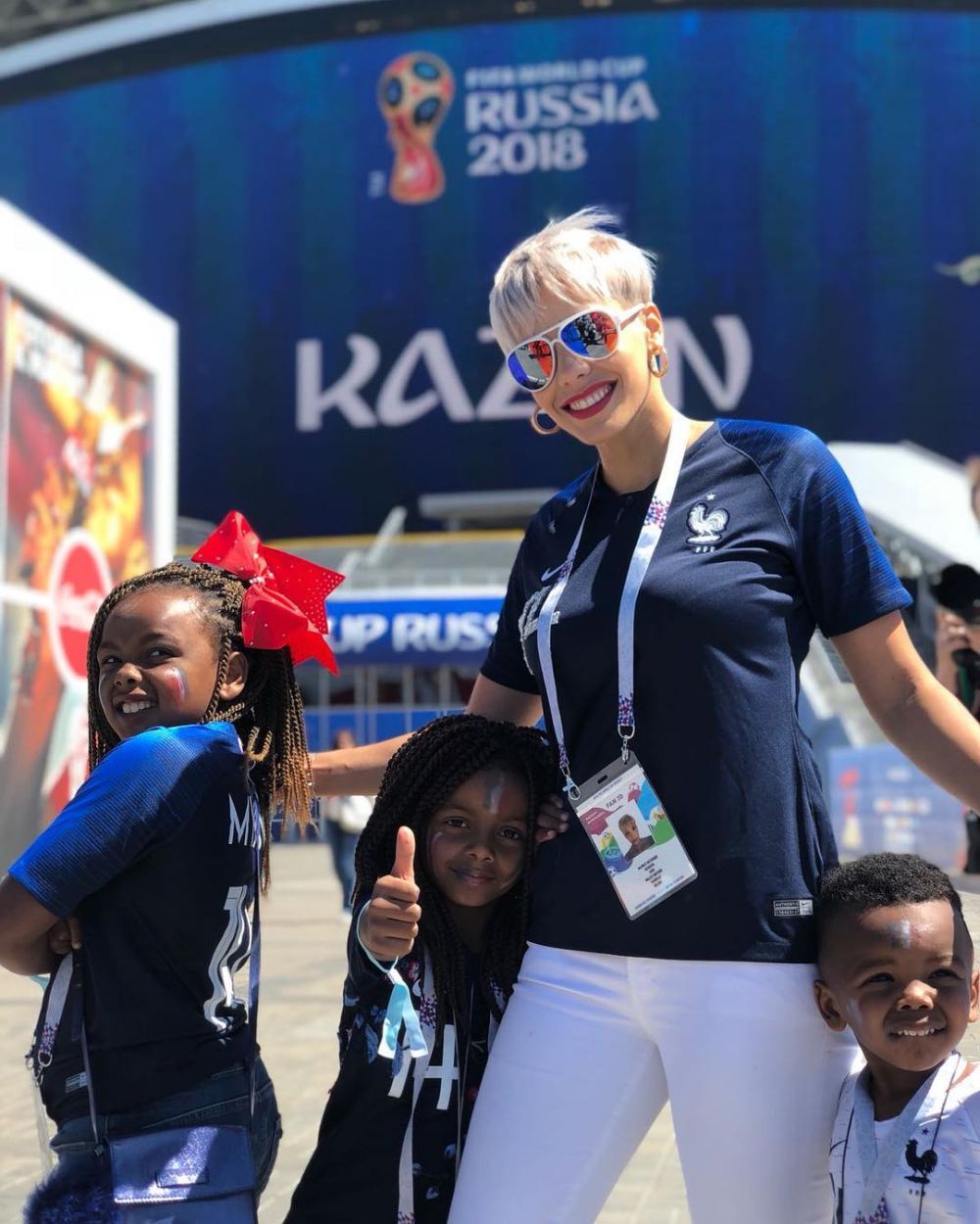 9 Gaya Isabelle, istri Blaise Matuidi yang nyentrik abis