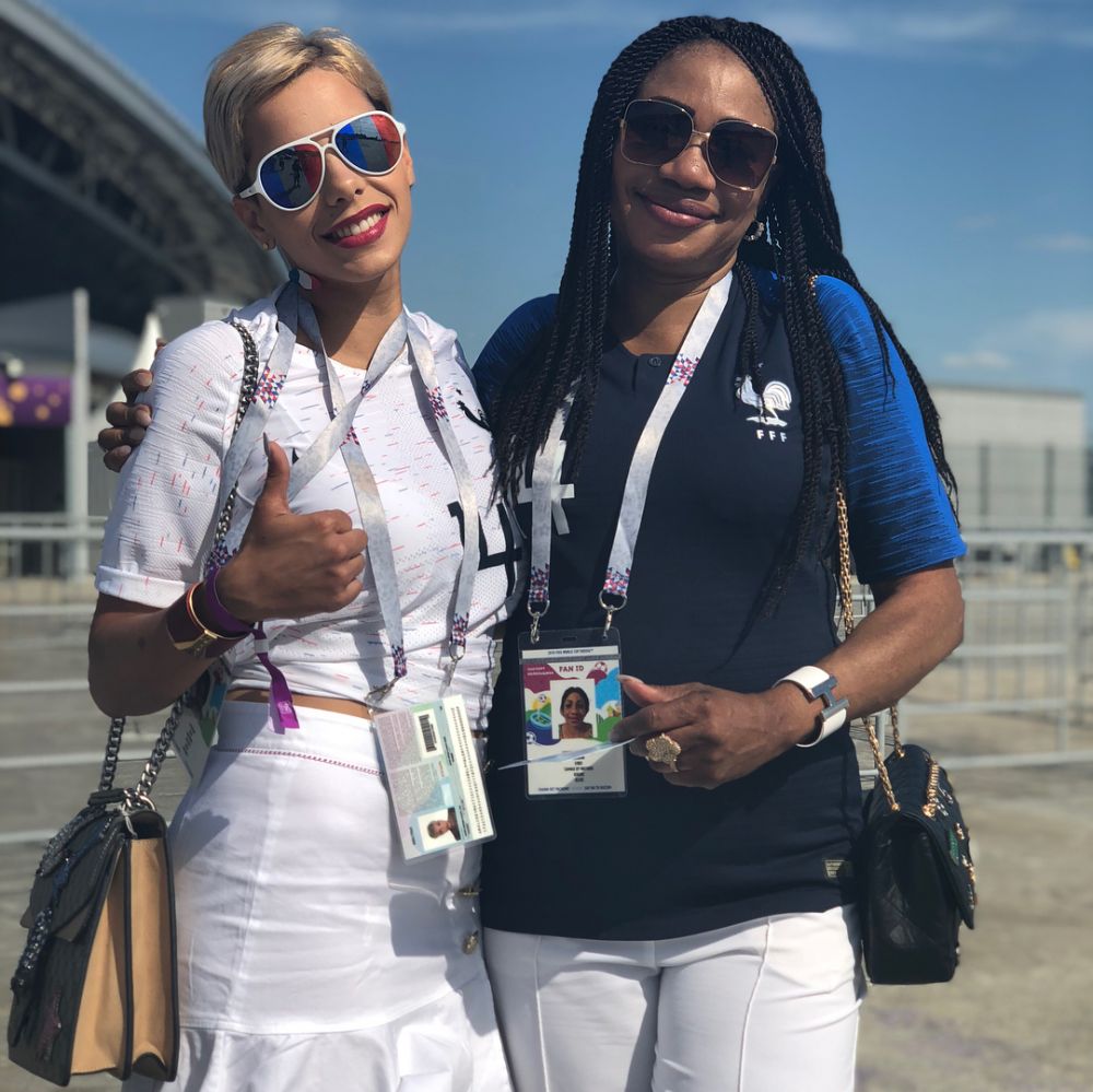 9 Gaya Isabelle, istri Blaise Matuidi yang nyentrik abis