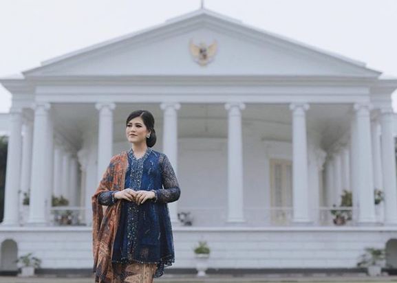 Dua kali foto maternity, ini beda 7 gaya Kahiyang Ayu yang memesona