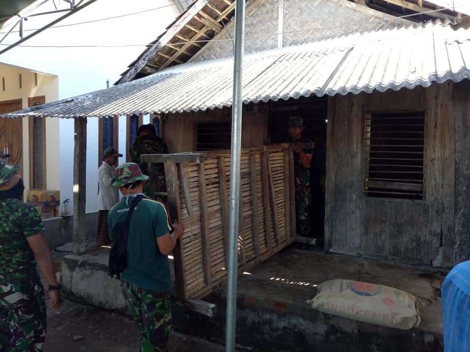 TNI AD mulai rehab rumah Zohri, begini 10 potret pembongkarannya