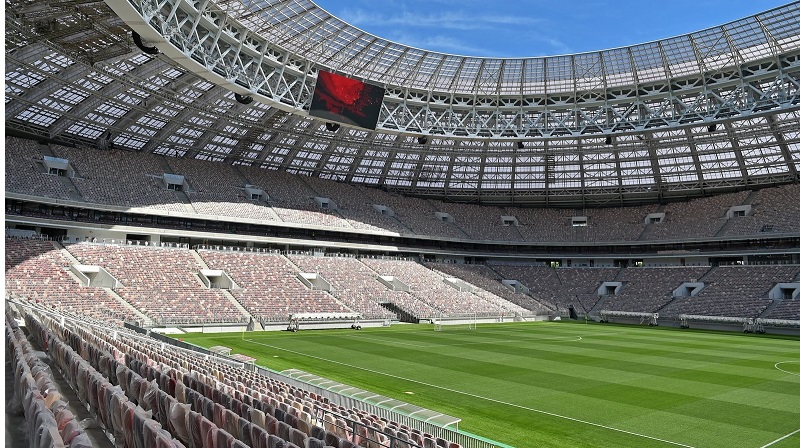 9 Potret bukti stadion tempat final Piala Dunia kembaran SUGBK
