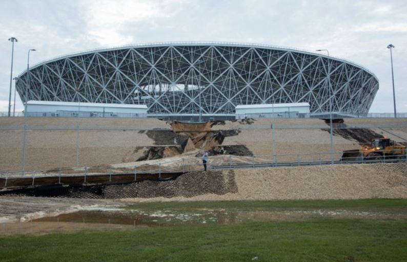 Stadion Piala Dunia di Rusia rusak dihantam hujan, ini penampakannya