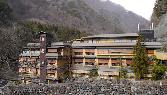 Berusia 1.300 tahun, begini 5 potret hotel tertua di dunia