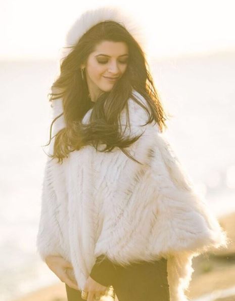 9 pesona Natalia Becker, dokter penakluk hati kiper anyar Liverpool